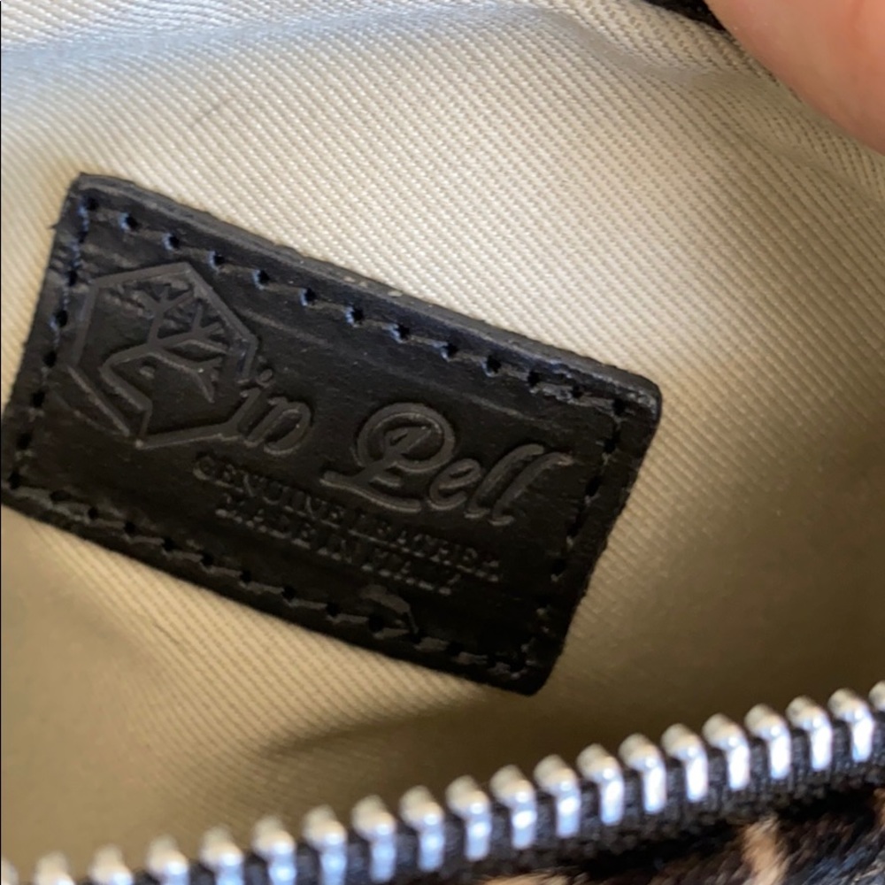 Wristlet - Picture 5 of 6